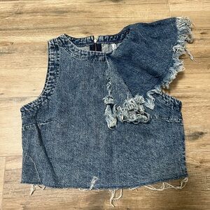ZARA Cropped Size Small Frayed Denim Sleeveless Crop Top Shirt